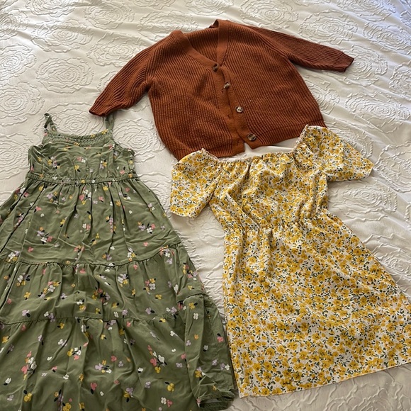 5T Girl Dresses - Picture 1 of 4